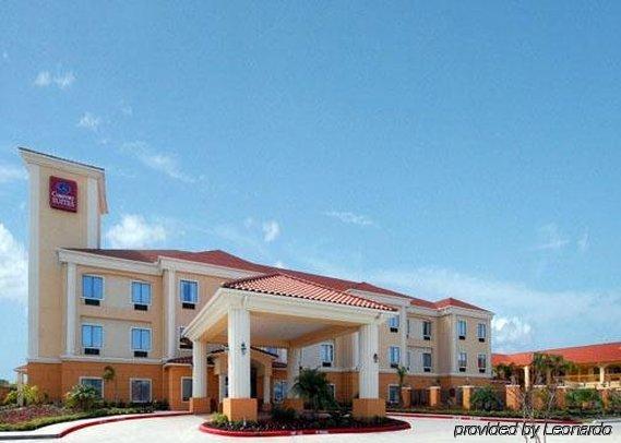Hotel Spark By Hilton Hobby Airport 3*